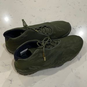 AIR JORDAN FUTURE GREEN CAMO Size 15